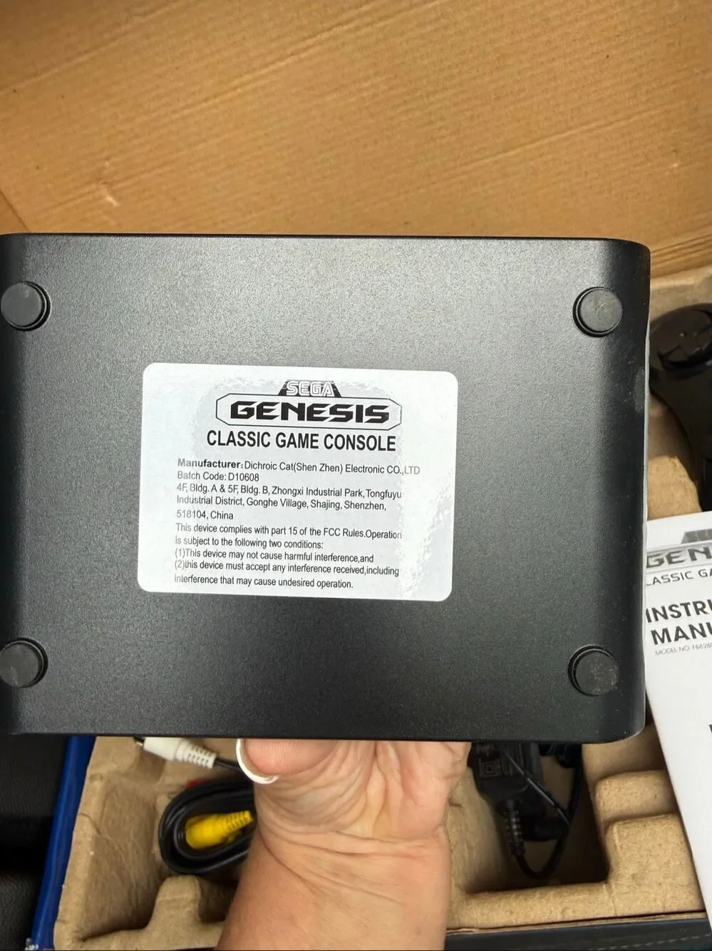 SEGA Genesis Classic Game Console AtGames 81 Built-In Games Complete in Box Test